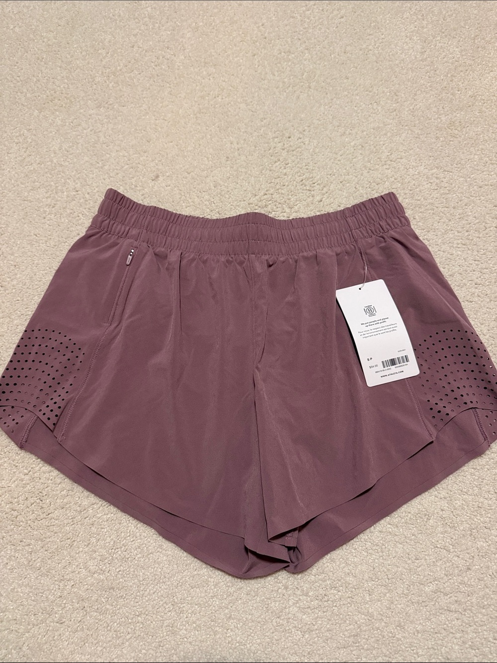 Athleta Hustle 4.5" Mauve Shorts